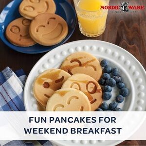 🫐HP! Nordic Ware Smiley Pancake Pan. Fun for Weekends!